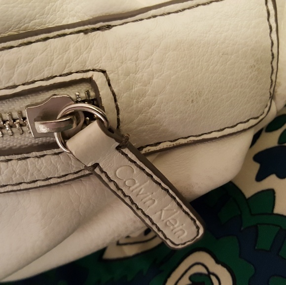Calvin Klein Cream color Leather Satchel style bag - Picture 5 of 8